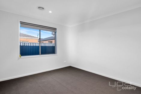 Property photo of 4 Eaglevale Road Weir Views VIC 3338