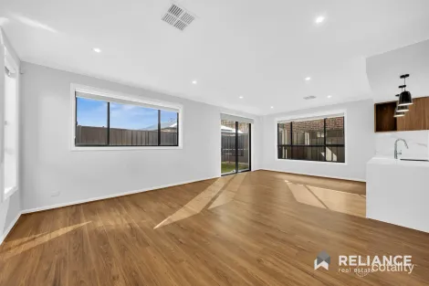Property photo of 37 Tecoma Street Manor Lakes VIC 3024
