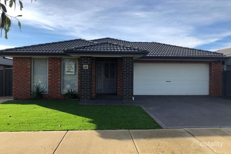Property photo of 76 Royal Parade Kilmore VIC 3764
