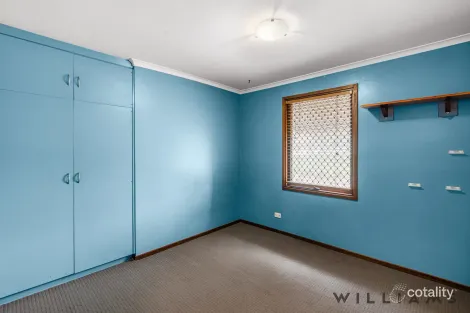 Property photo of 42 Kenneth Road Morphett Vale SA 5162