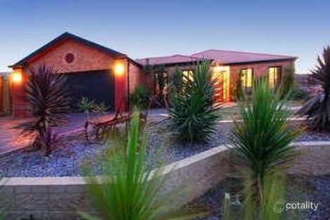 11 Antony Dr, Mornington, VIC 3931