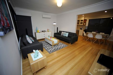 6 Maple Cres, Bell Park, VIC 3215