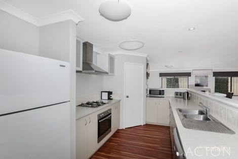 Property photo of 32 Camden Way Meadow Springs WA 6210