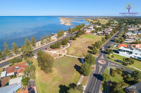 Property photo of 28 Myrtle Grove Altona VIC 3018