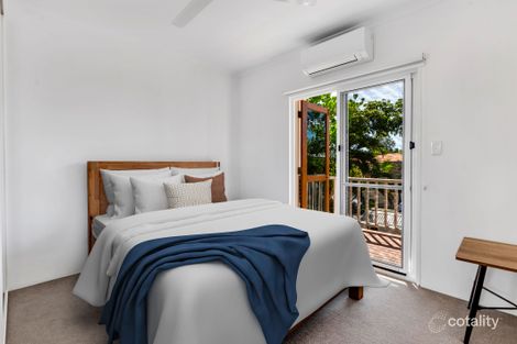 Property photo of 2/76-78 Cedar Road Palm Cove QLD 4879