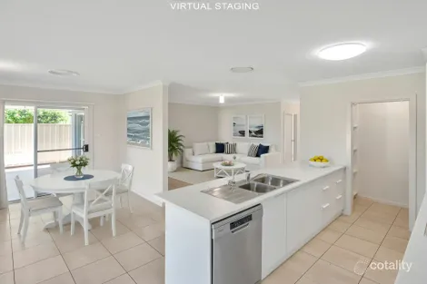 Property photo of 77 Hillam Drive Griffith NSW 2680