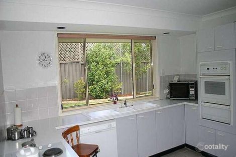 Property photo of 2/6 Alistair Avenue Forresters Beach NSW 2260