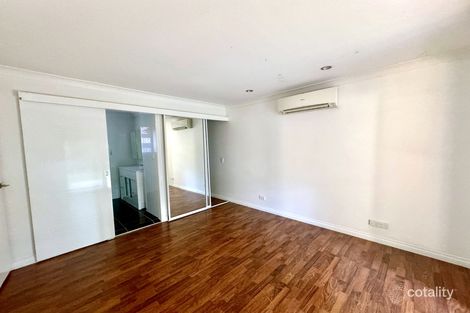 Property photo of 5 Ashburton Close Arundel QLD 4214