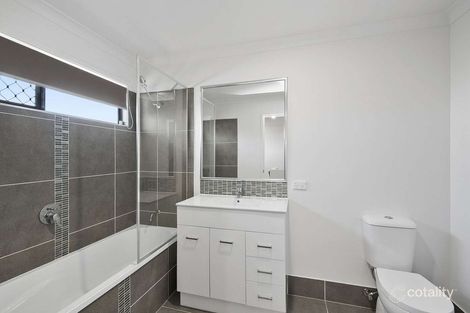 Property photo of 2/40 Maryvale Road Mango Hill QLD 4509