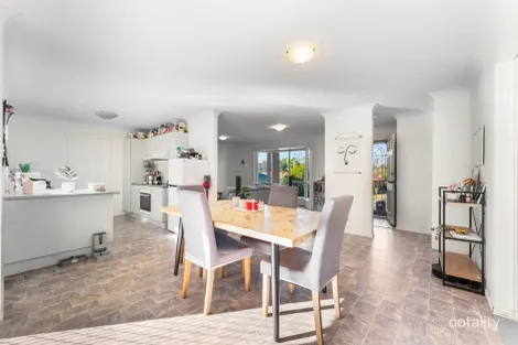 Property photo of 17 Paddies Crescent Crestmead QLD 4132