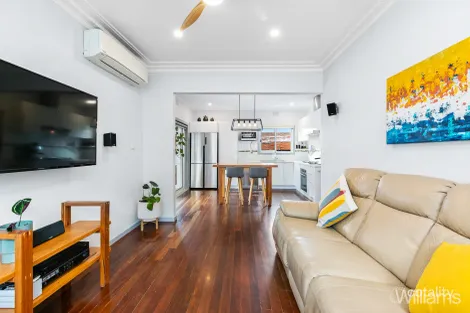 Property photo of 2/462 Melbourne Road Newport VIC 3015