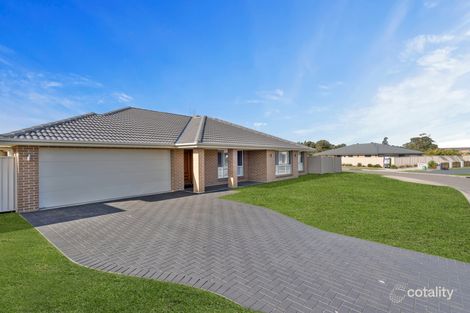 Property photo of 12 Bonnet Close Woongarrah NSW 2259