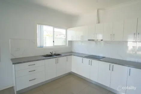 Property photo of 92 Fairview Road Cabramatta NSW 2166