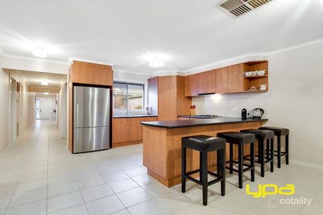 Property photo of 30 Bungarim Wynd Sydenham VIC 3037