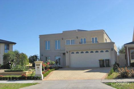 82 Mccubbin Dr, Taylors Lakes, VIC 3038