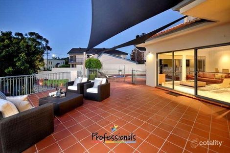 Property photo of 14 Cranbrook Place Illawong NSW 2234