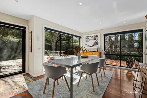 Property photo of 6 Kowa Place Jerrabomberra NSW 2619