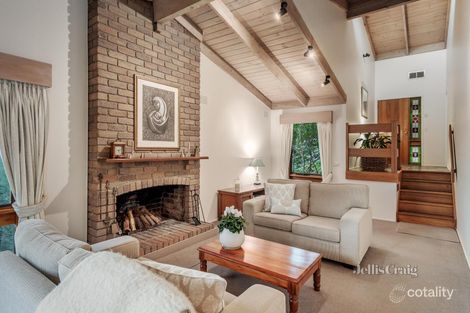 Property photo of 4 Yandell Close Greensborough VIC 3088