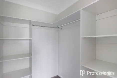 Property photo of 39 Muttama Parade Gobbagombalin NSW 2650