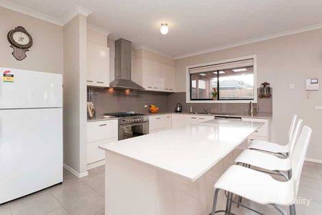 Property photo of 3 Crewe Lane Craigieburn VIC 3064