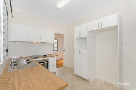 Property photo of 17 Stuart Street North Ward QLD 4810