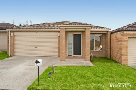 13 Jennifer Ct, Pakenham, VIC 3810
