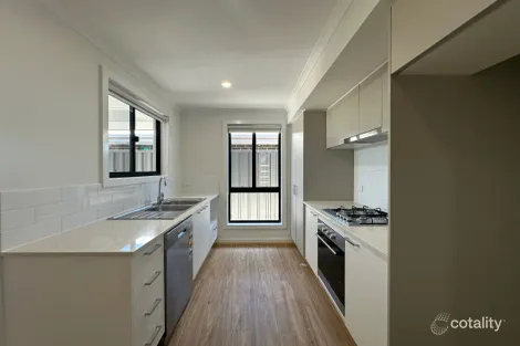 Property photo of 2 Gabriella Street Munno Para Downs SA 5115