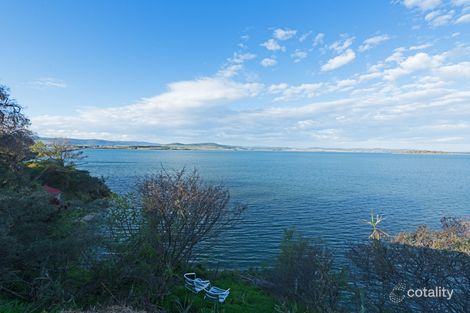 Property photo of 2 Geeves Crescent Midway Point TAS 7171