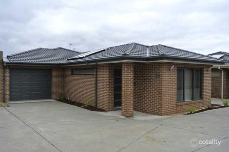 Property photo of 2/15 College Square Bacchus Marsh VIC 3340