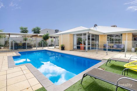 Property photo of 16 Merrivale Circle Tapping WA 6065