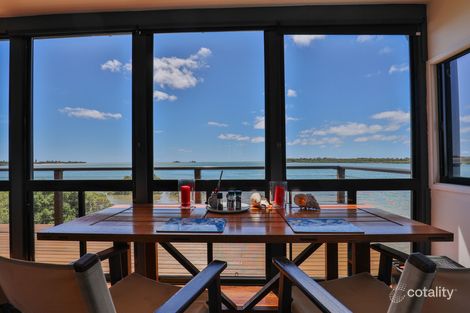 Property photo of 2 McIntosh Avenue Elliott Heads QLD 4670