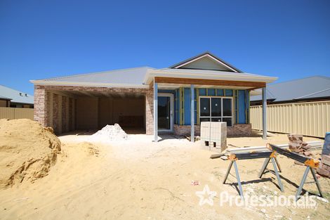 46 Peninsula Lakes Dr, Eaton, WA 6232