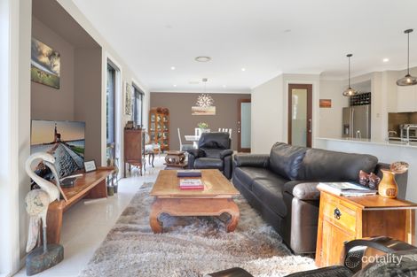 Property photo of 26 Wingello Crescent Tullimbar NSW 2527