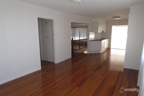 Property photo of 23 Queen Street Scarborough QLD 4020