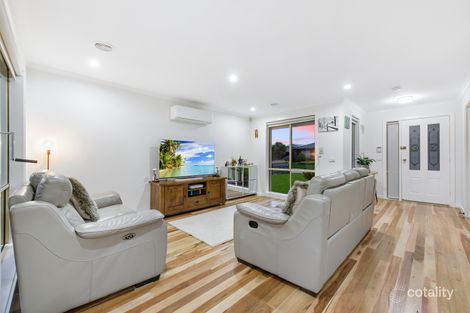 Property photo of 15 Derribong Court Delahey VIC 3037