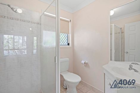 Property photo of 9 Regency Place Kenmore Hills QLD 4069