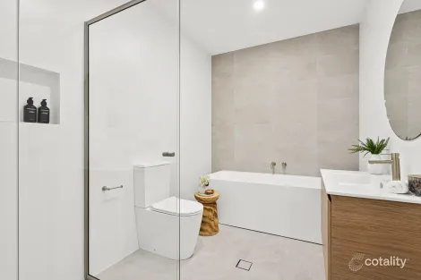 Property photo of 2 Universal Avenue Dunmore NSW 2529