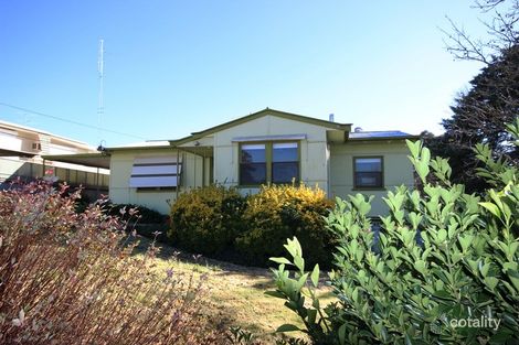 Property photo of 9 Essington Avenue Clare SA 5453