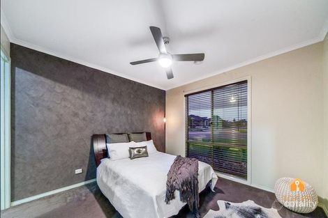 Property photo of 32 Westmoreland Avenue Cranbourne North VIC 3977