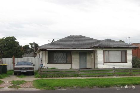 18 Lloyd St, Deer Park, VIC 3023