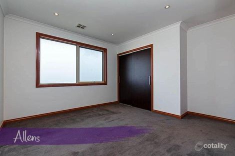 Property photo of 2/30 Ayr Street Doncaster VIC 3108