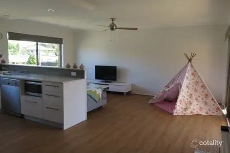 Property photo of 6/44 Coolangatta Road Coolangatta QLD 4225