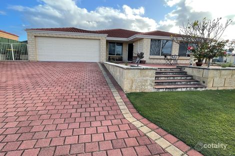 Property photo of 1 Barnett Close Huntingdale WA 6110