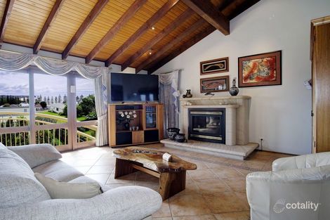Property photo of 35 High Street Black Head NSW 2430