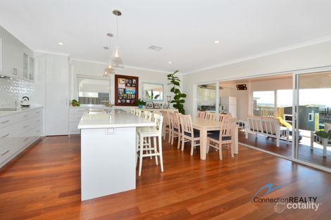 Property photo of 91 Bay View Drive Little Grove WA 6330