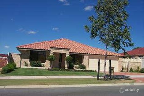 61 Baningan Ave, Success, WA 6164