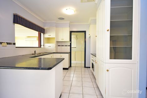 Property photo of 5 Beveridge Crescent Dubbo NSW 2830
