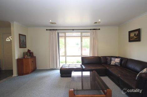 Property photo of 8 Santry Place Dunlop ACT 2615