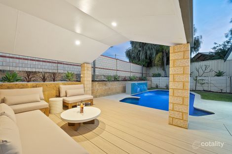 Property photo of 37 Minderoo Crescent Golden Bay WA 6174