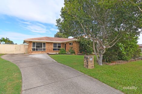 Property photo of 38 Thornbill Drive Eli Waters QLD 4655